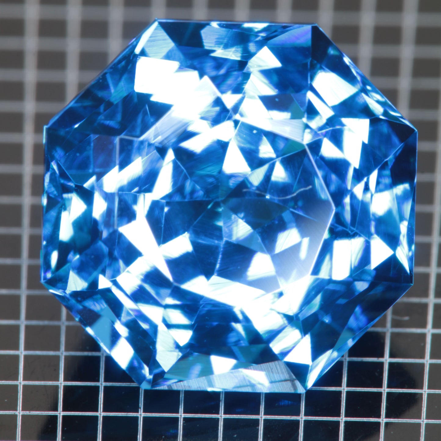 Faceted YbAG Blue Laser Garnet, Pure Ytterbium Rare Earth Garnet