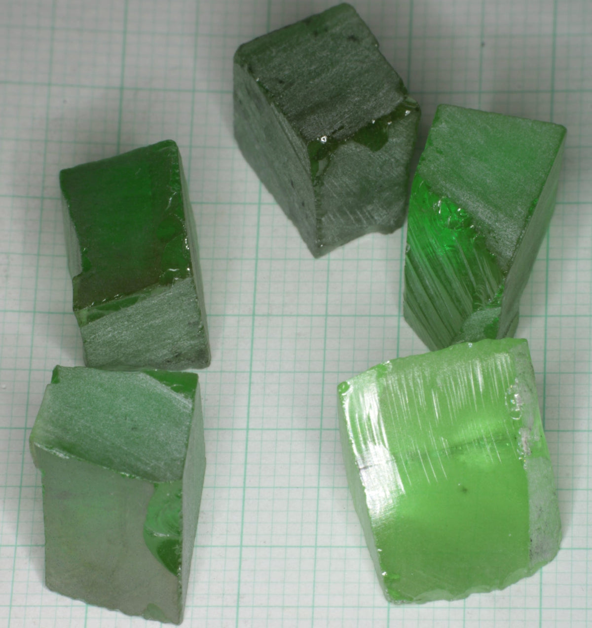 Christmas Garnet Facet Rough, Cr YAG