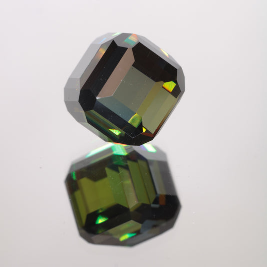 Moissanite HyperCube Cuts