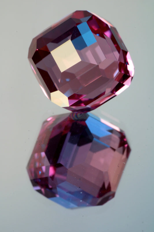 Alexandrite HyperCube Cut 31.5ct