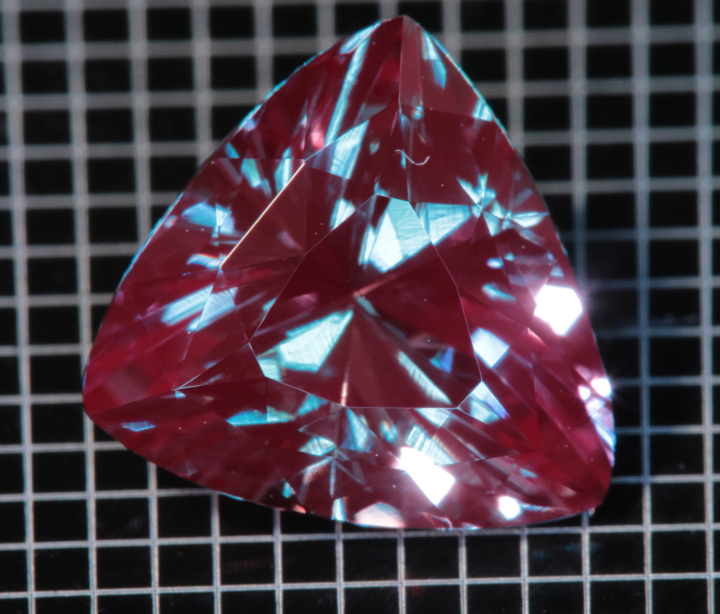 Laser Alexandrite Faceted Stones, Lab Created Red Glow Alexandrite