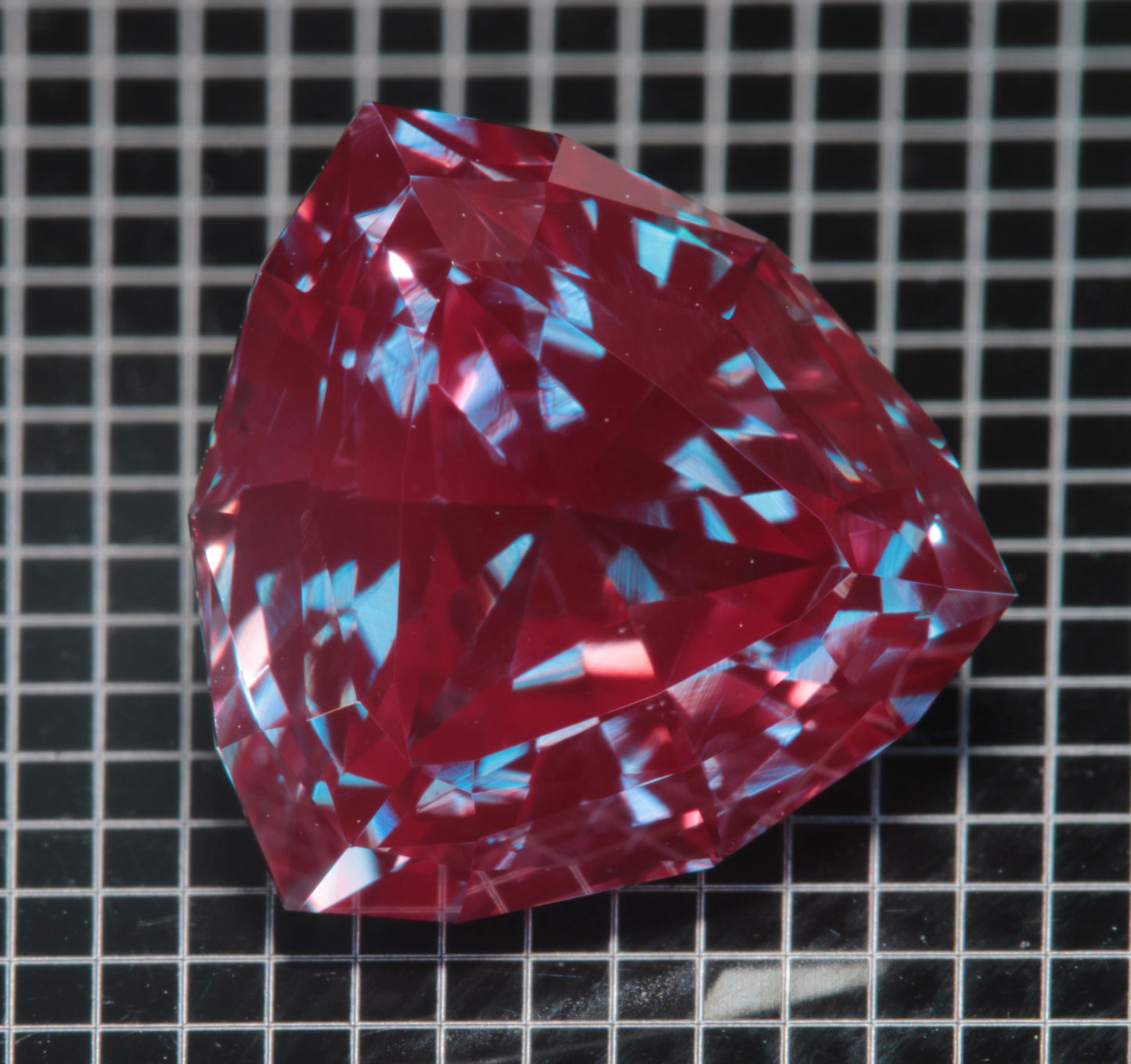 Laser Alexandrite Faceted Stones, Lab Created Red Glow Alexandrite