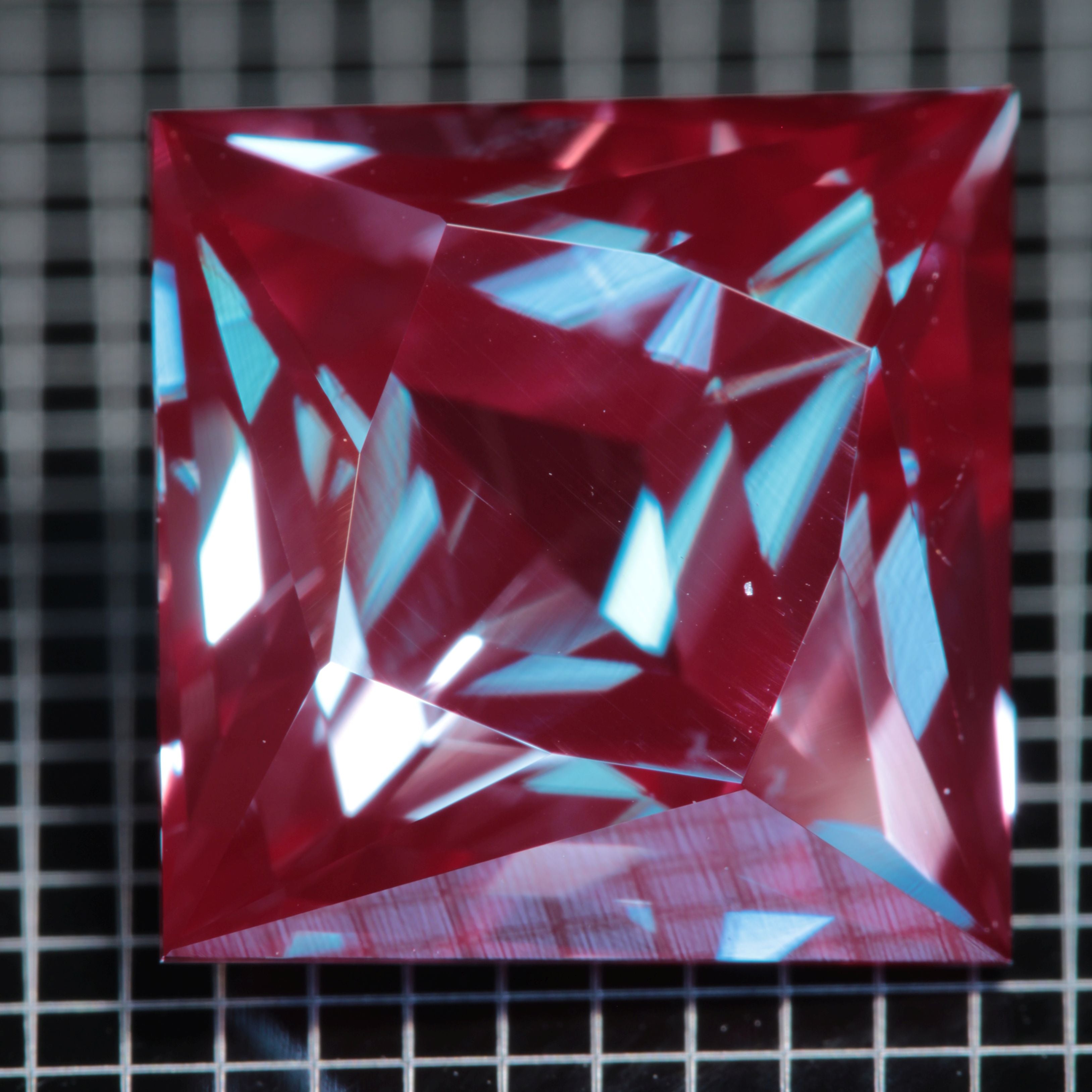 Laser Alexandrite Faceted Stones, Lab Created Red Glow Alexandrite
