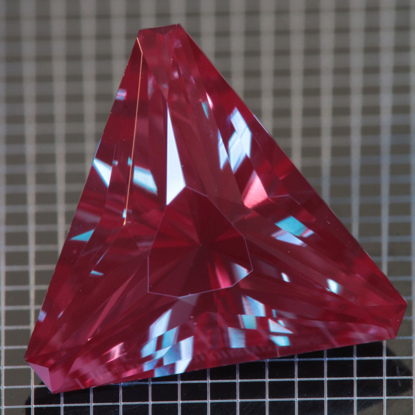 Laser Alexandrite Faceted Stones, Lab Created Red Glow Alexandrite