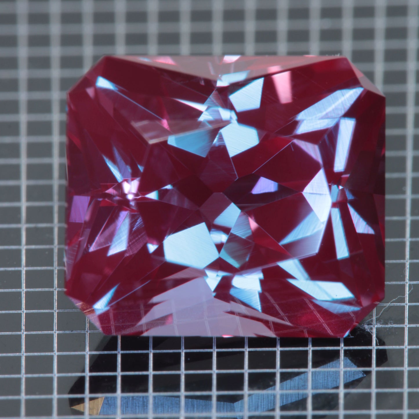 Laser Alexandrite Faceted Stones, Lab Created Red Glow Alexandrite