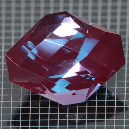 Laser Alexandrite Faceted Stones, Lab Created Red Glow Alexandrite