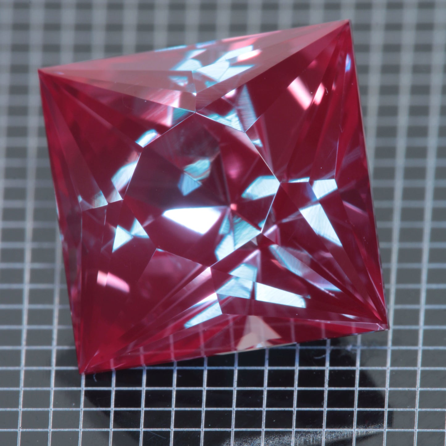 Laser Alexandrite Faceted Stones, Lab Created Red Glow Alexandrite