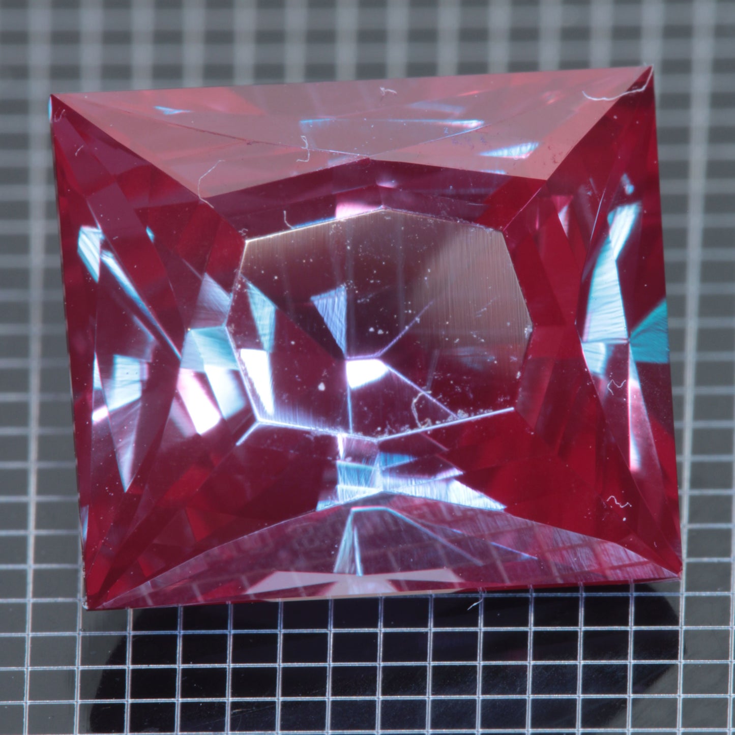 Laser Alexandrite Faceted Stones, Lab Created Red Glow Alexandrite