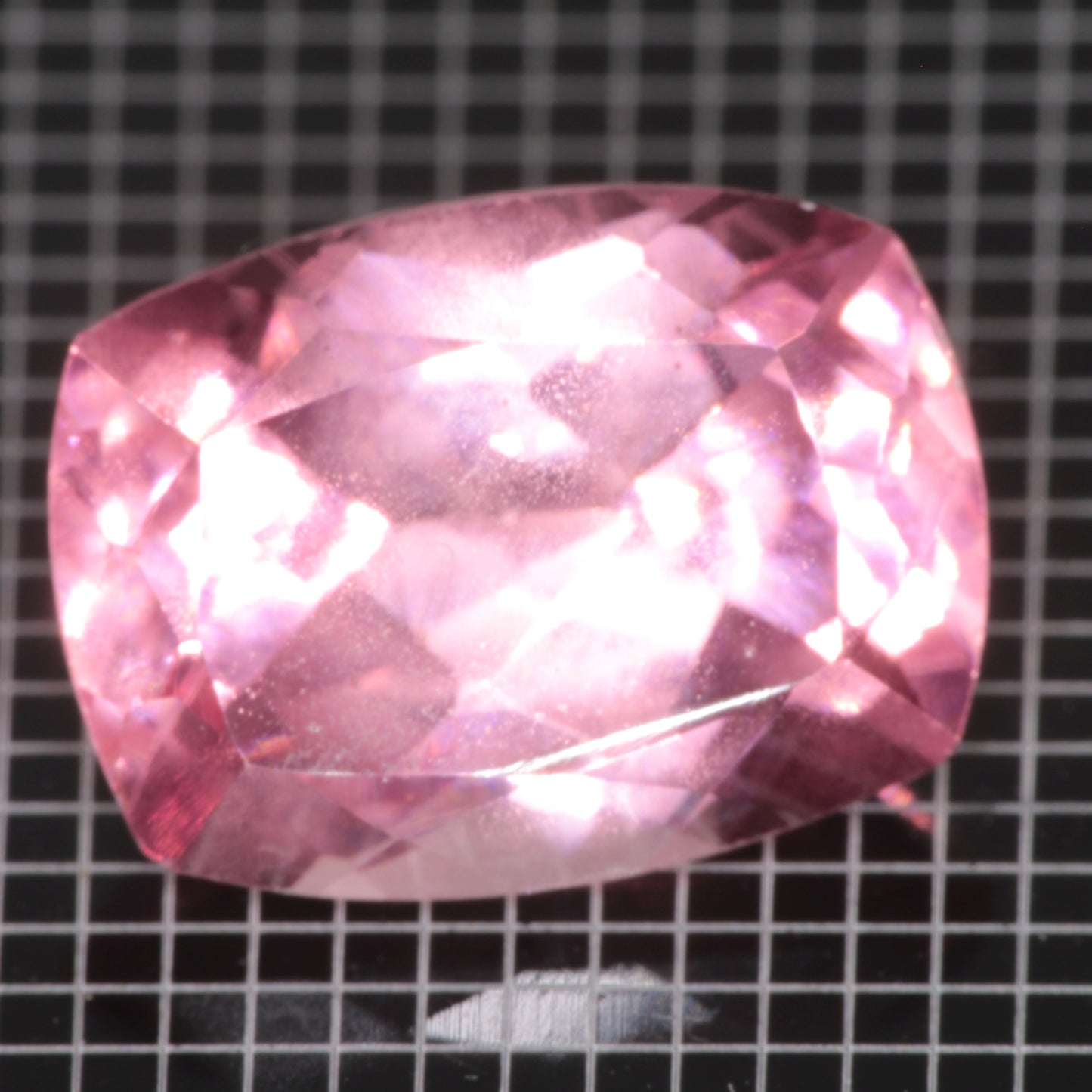 Bubbly Laser Ti:Sapphire Gems, Titanium Strawberry Sapphire Cut Stones