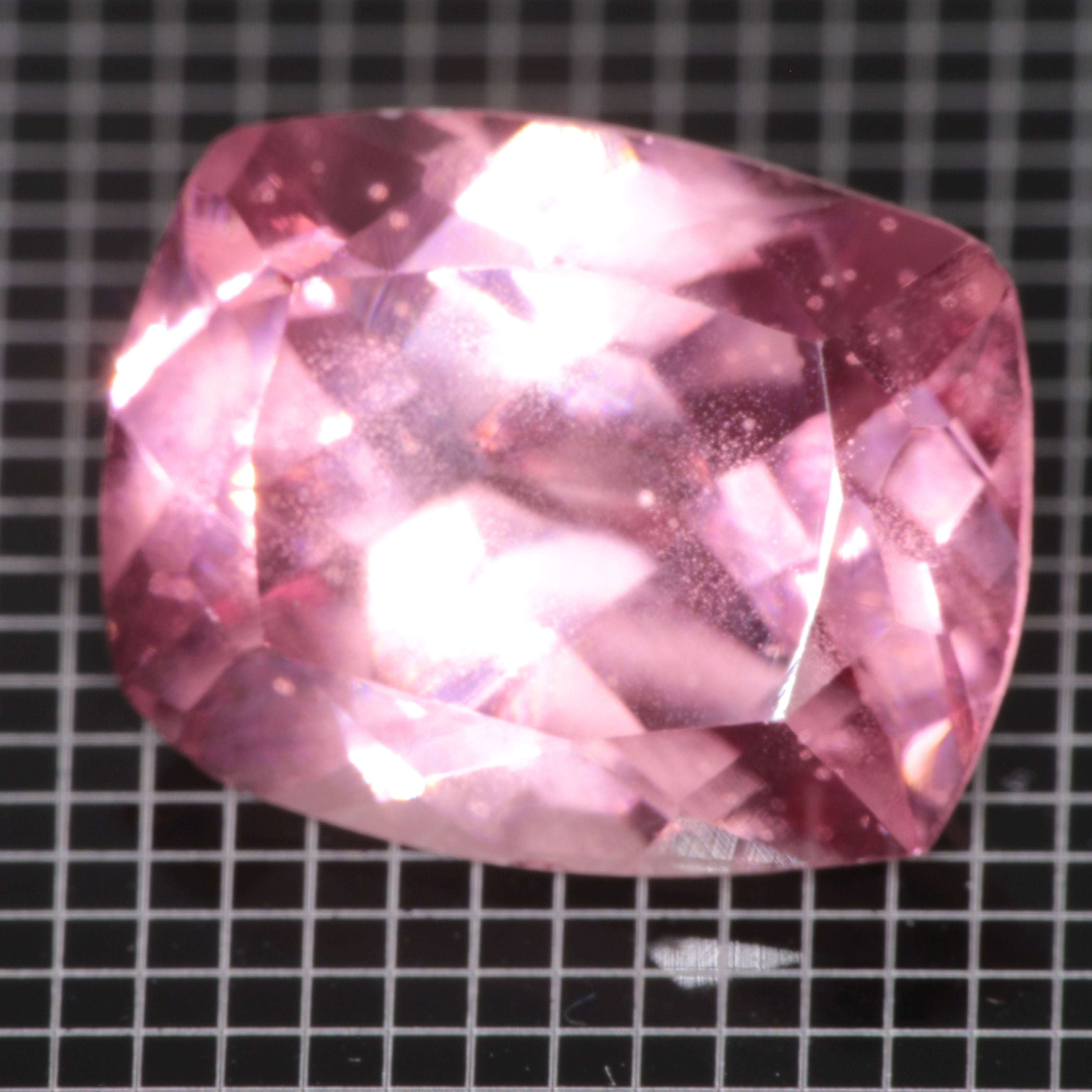 Bubbly Laser Ti:Sapphire Gems, Titanium Strawberry Sapphire Cut Stones