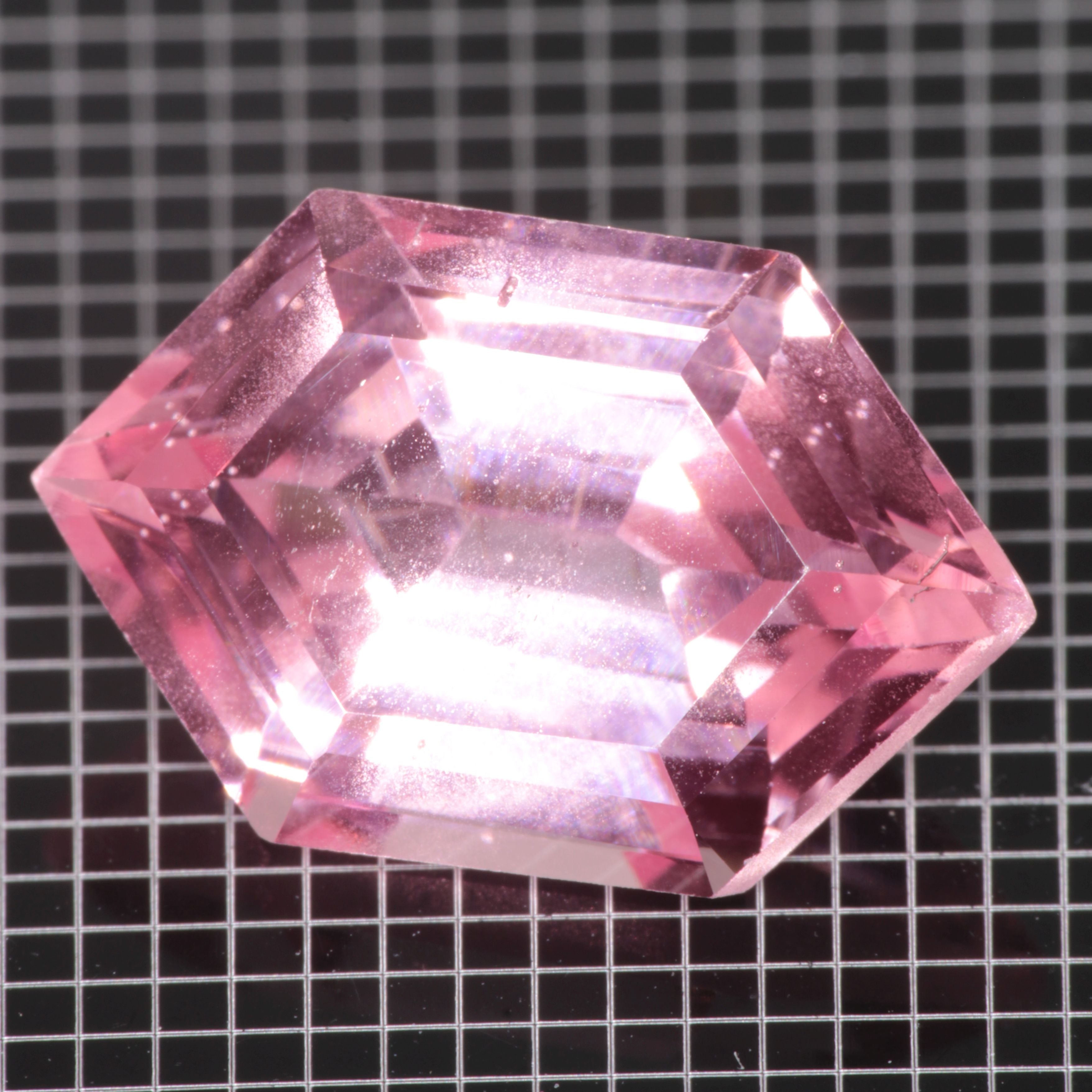Bubbly Laser Ti:Sapphire Gems, Titanium Strawberry Sapphire Cut Stones