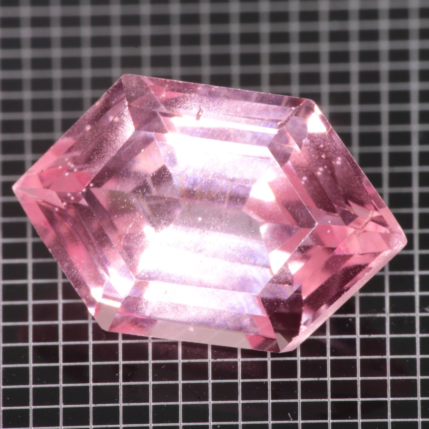 Bubbly Laser Ti:Sapphire Gems, Titanium Strawberry Sapphire Cut Stones