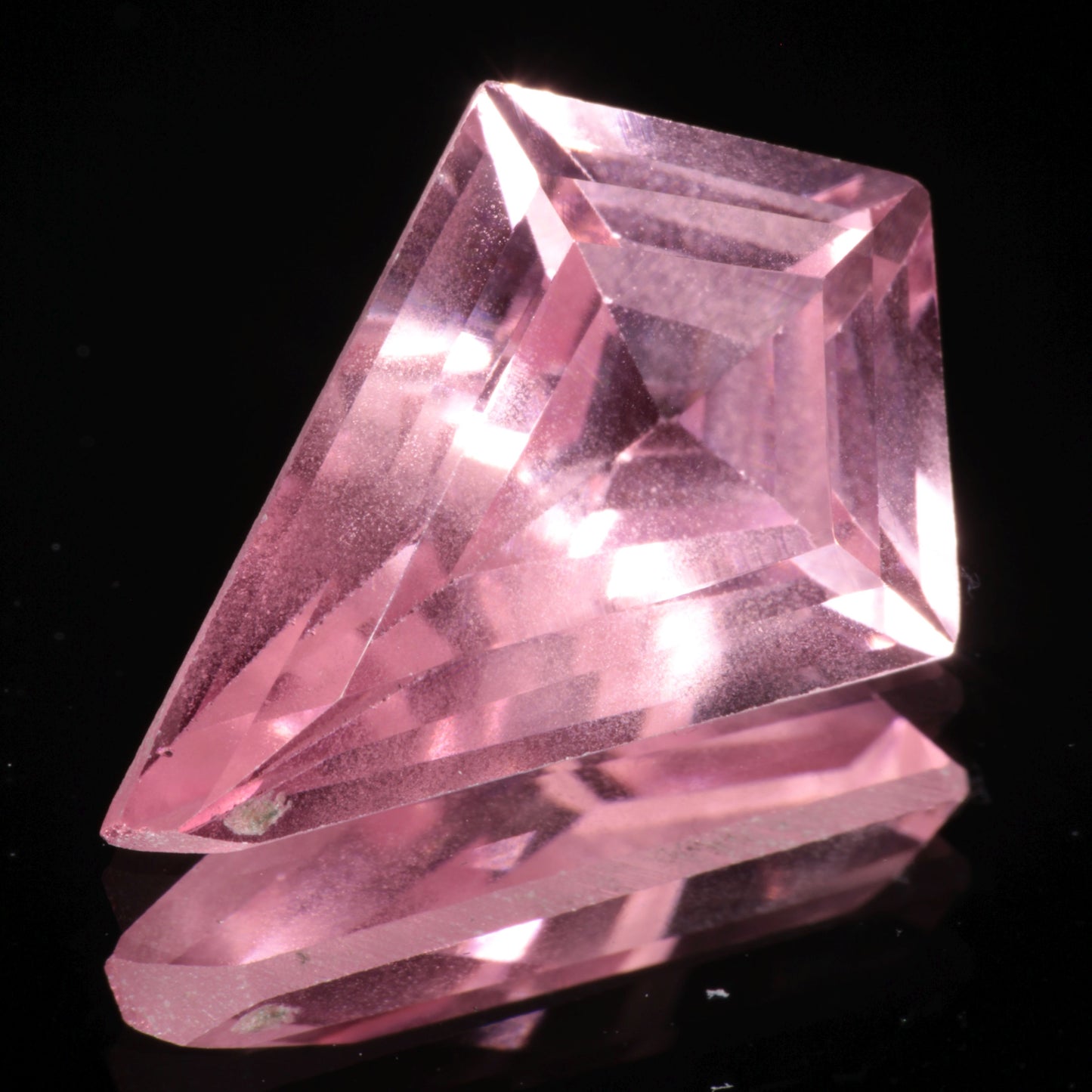 Bubbly Laser Ti:Sapphire Gems, Titanium Strawberry Sapphire Cut Stones