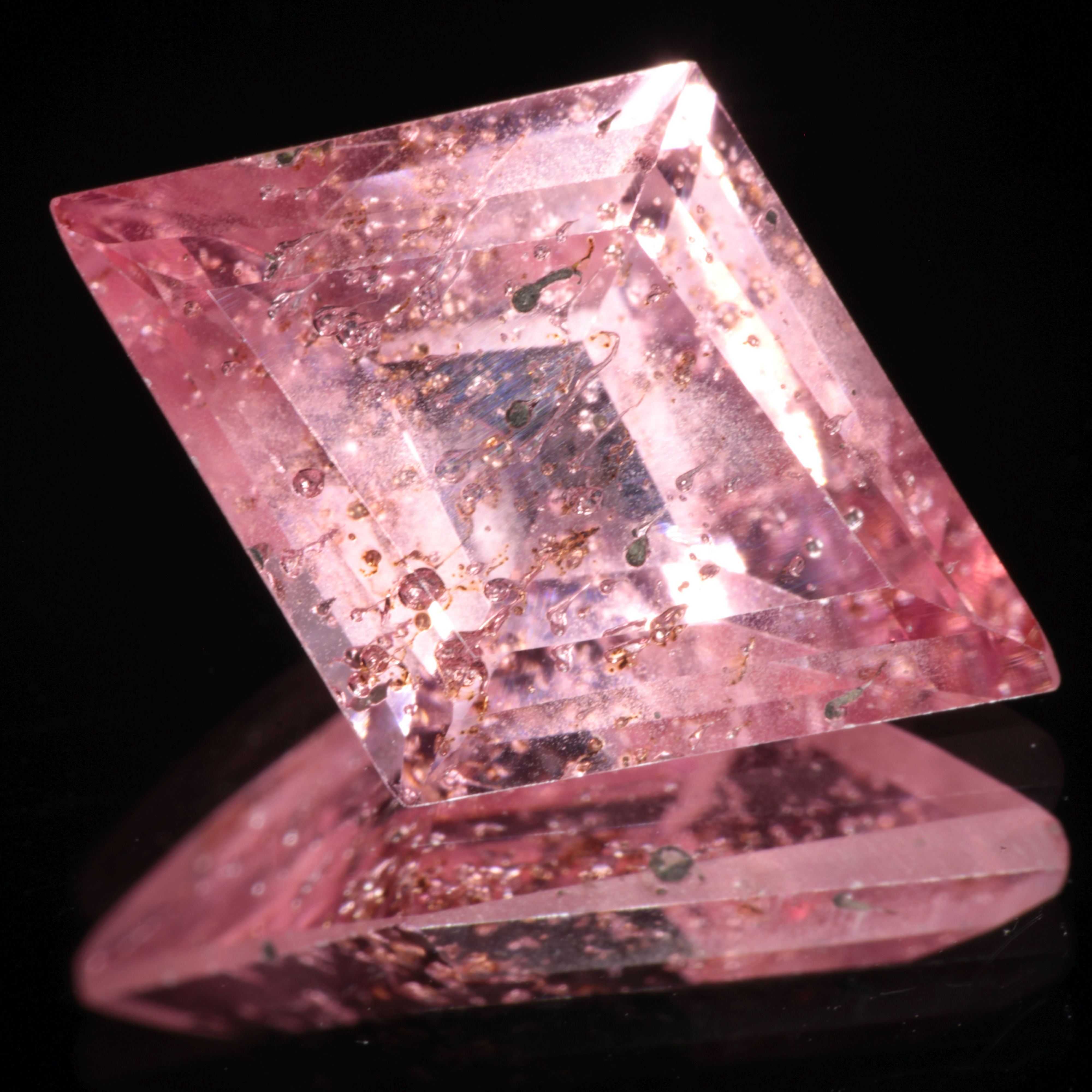 Bubbly Laser Ti:Sapphire Gems, Titanium Strawberry Sapphire Cut Stones