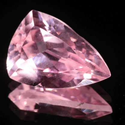 Bubbly Laser Ti:Sapphire Gems, Titanium Strawberry Sapphire Cut Stones