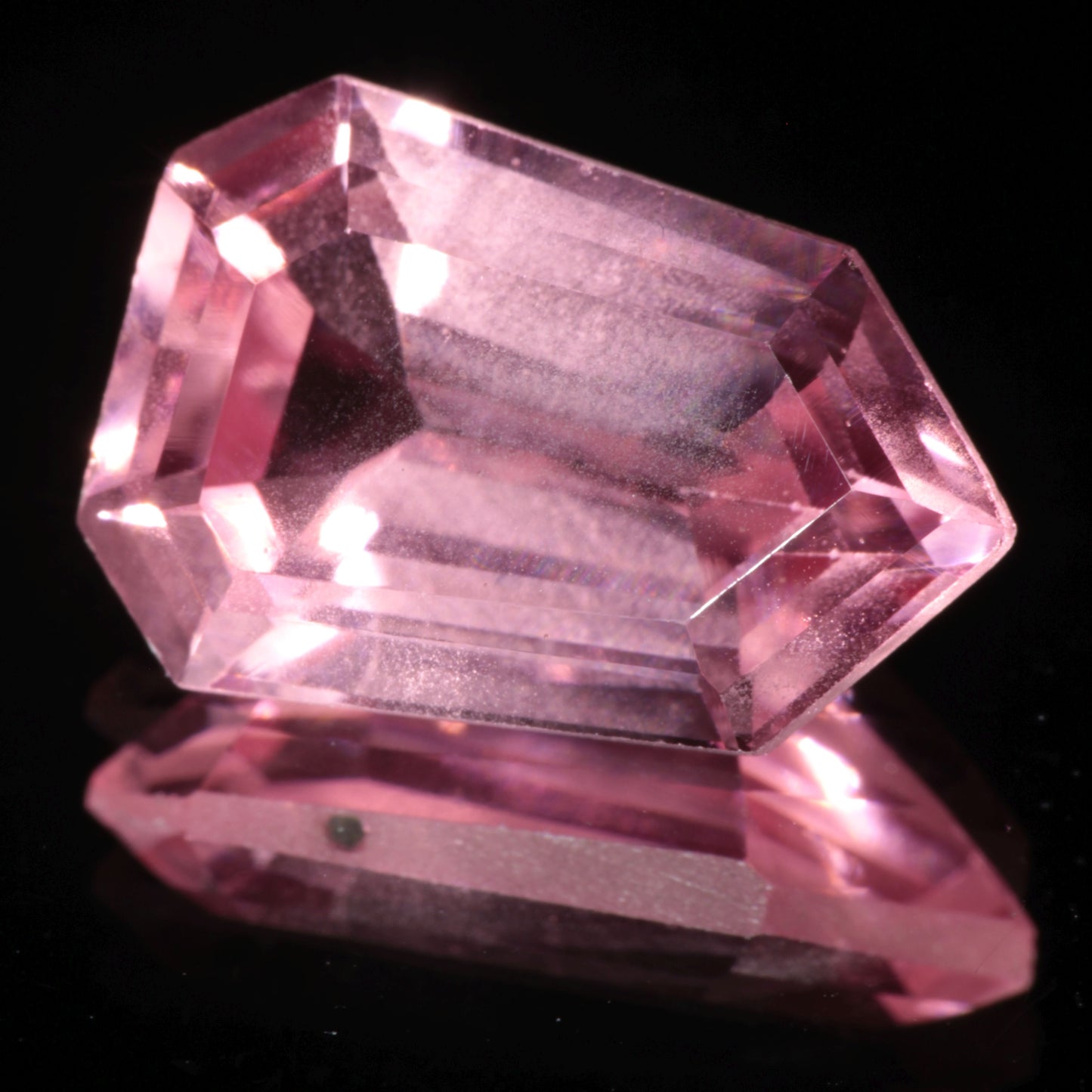 Bubbly Laser Ti:Sapphire Gems, Titanium Strawberry Sapphire Cut Stones