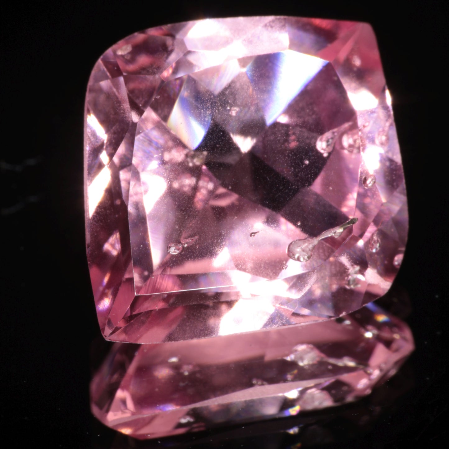 Bubbly Laser Ti:Sapphire Gems, Titanium Strawberry Sapphire Cut Stones