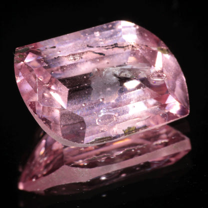 Bubbly Laser Ti:Sapphire Gems, Titanium Strawberry Sapphire Cut Stones