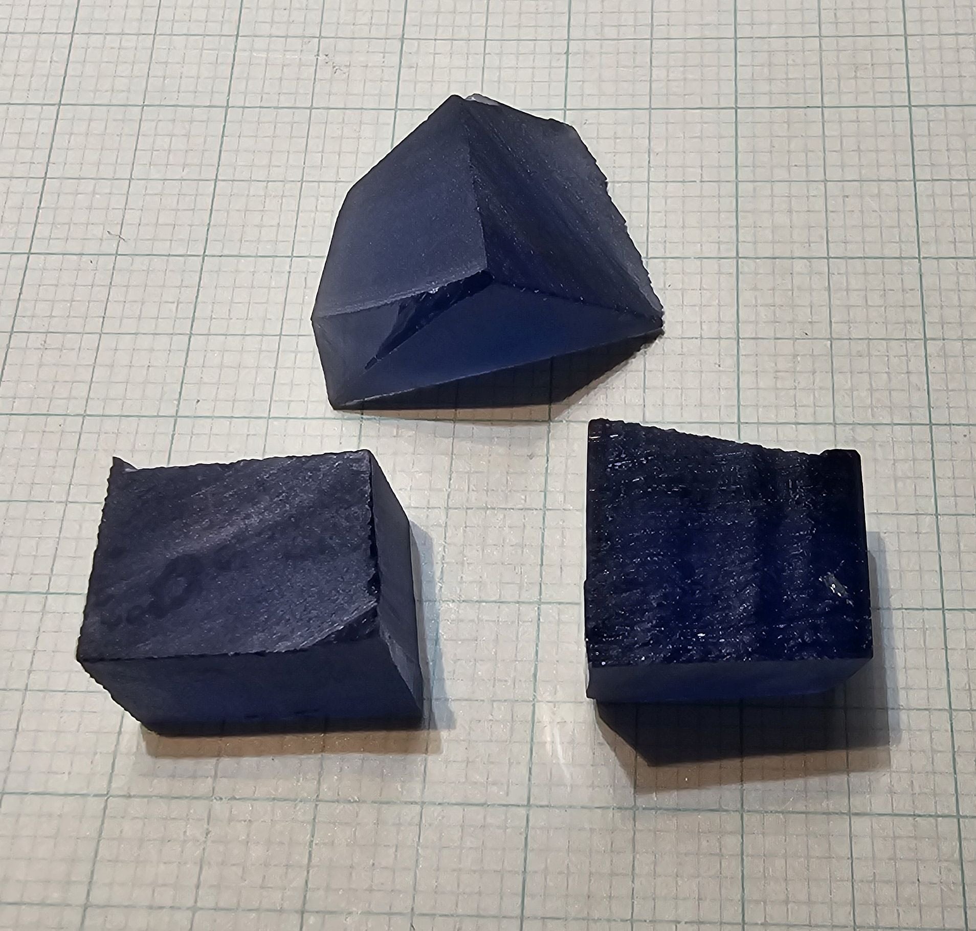 Blue Sapphire Rough, Czochralski Grown Sapphire Crystals – Gems Of