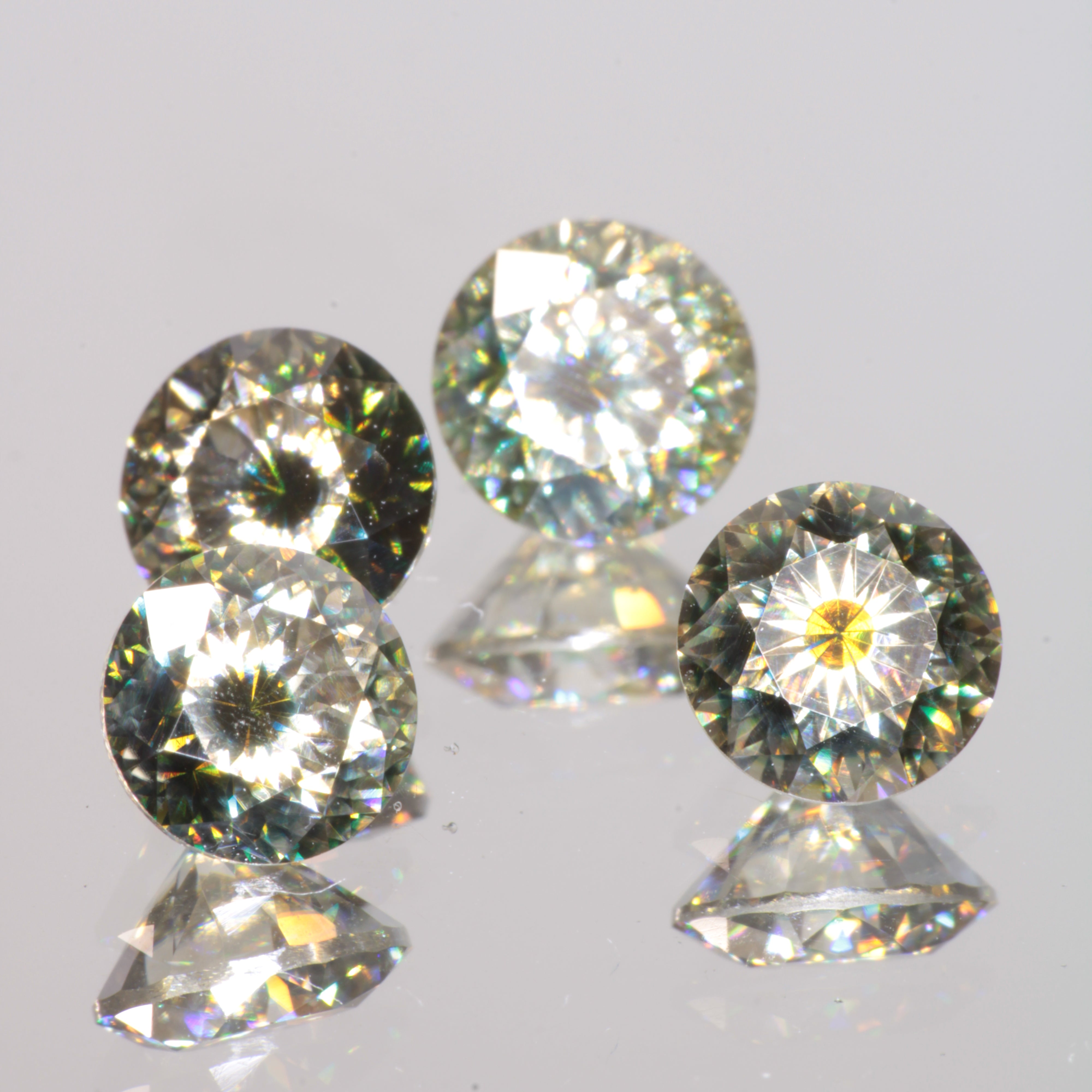 Moissanite Eyes, Loose Round Cut Bicolor Moissanites