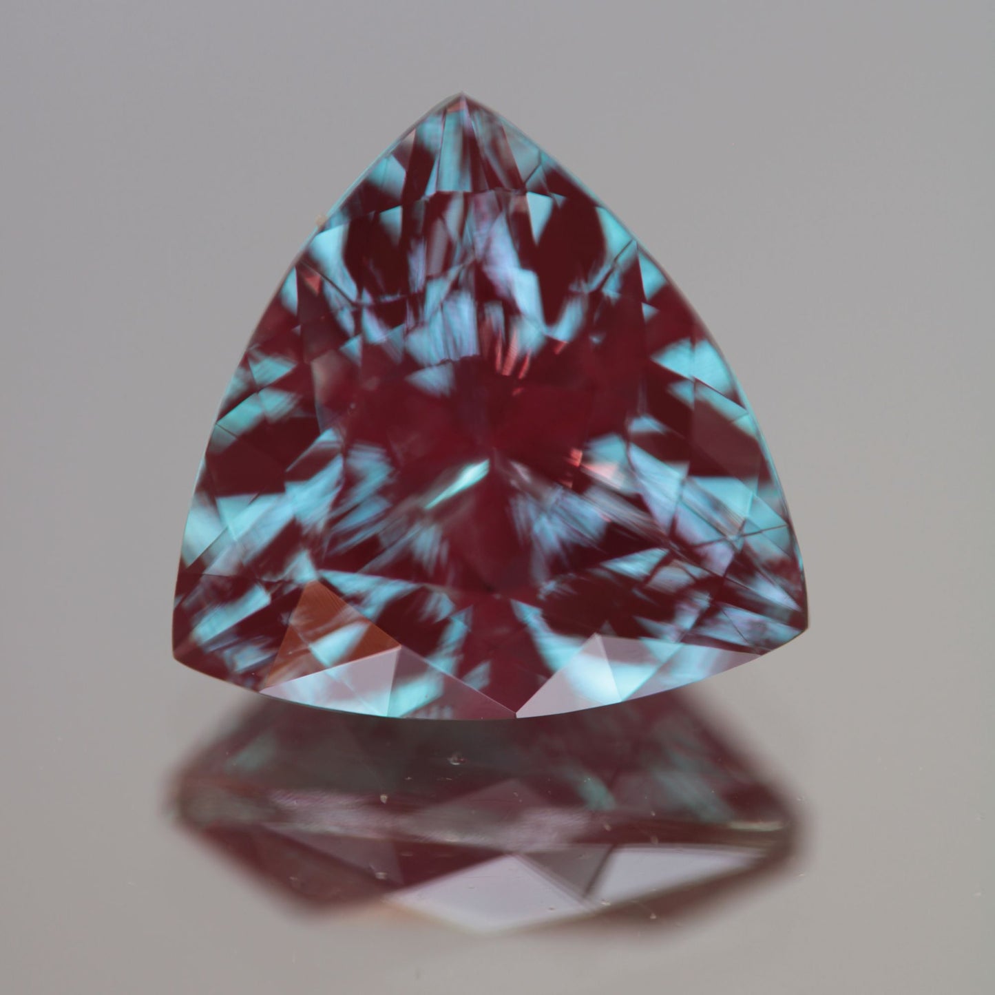 Laser Alexandrite Faceted Stones, Lab Created Red Glow Alexandrite