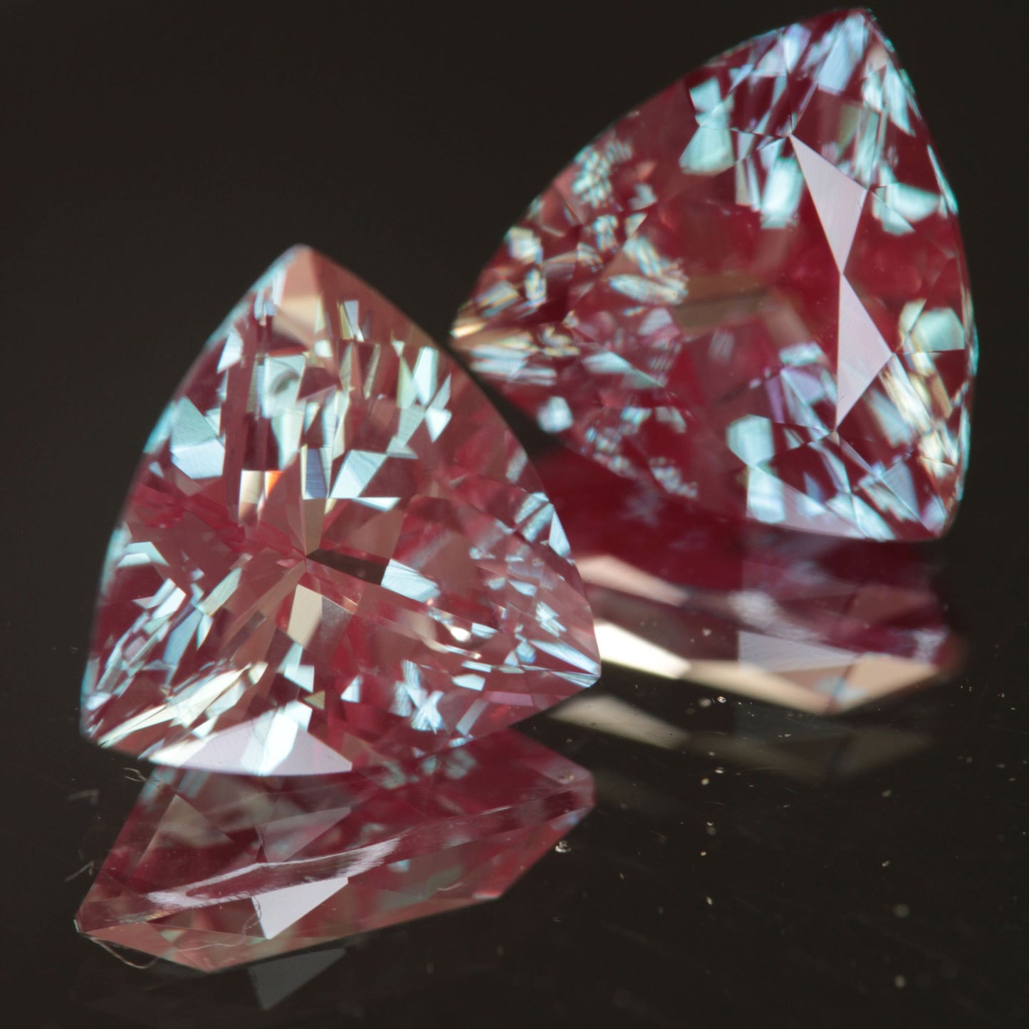 Laser Alexandrite Faceted Stones, Lab Created Red Glow Alexandrite