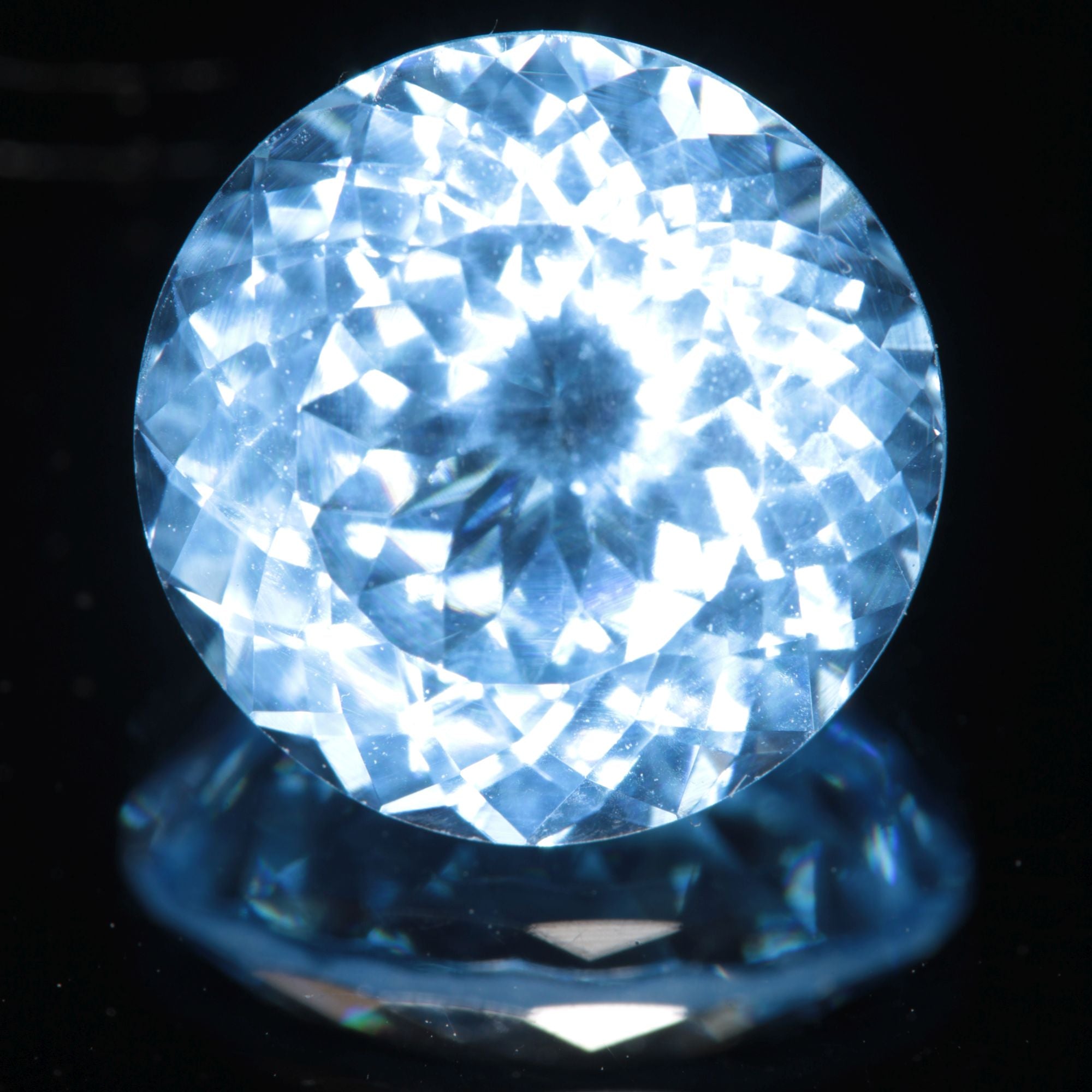 Lab Blue Spinel Round Cut Gemstone