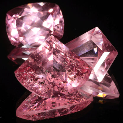 Bubbly Laser Ti:Sapphire Gems, Titanium Strawberry Sapphire Cut Stones