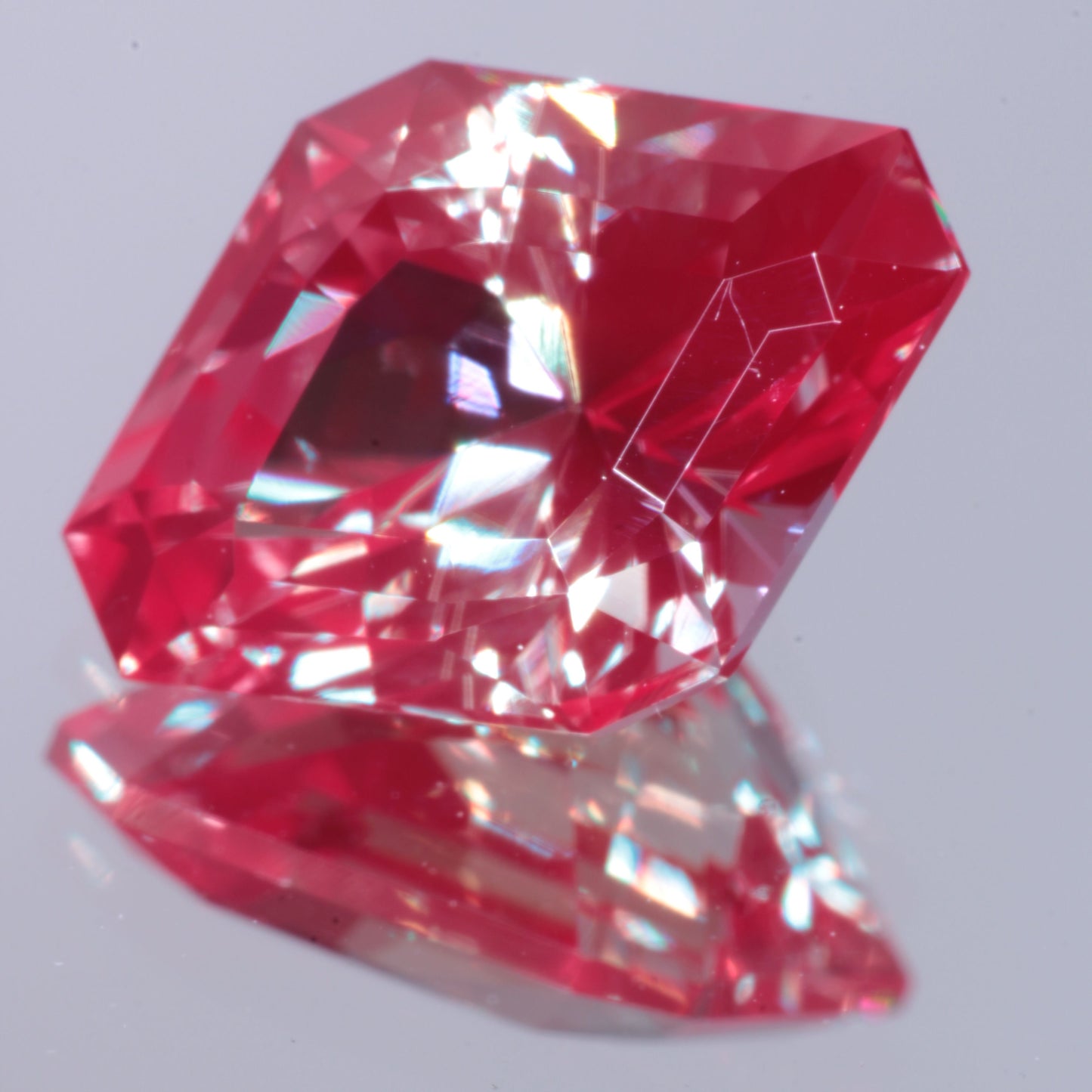 Laser Alexandrite Faceted Stones, Lab Created Red Glow Alexandrite