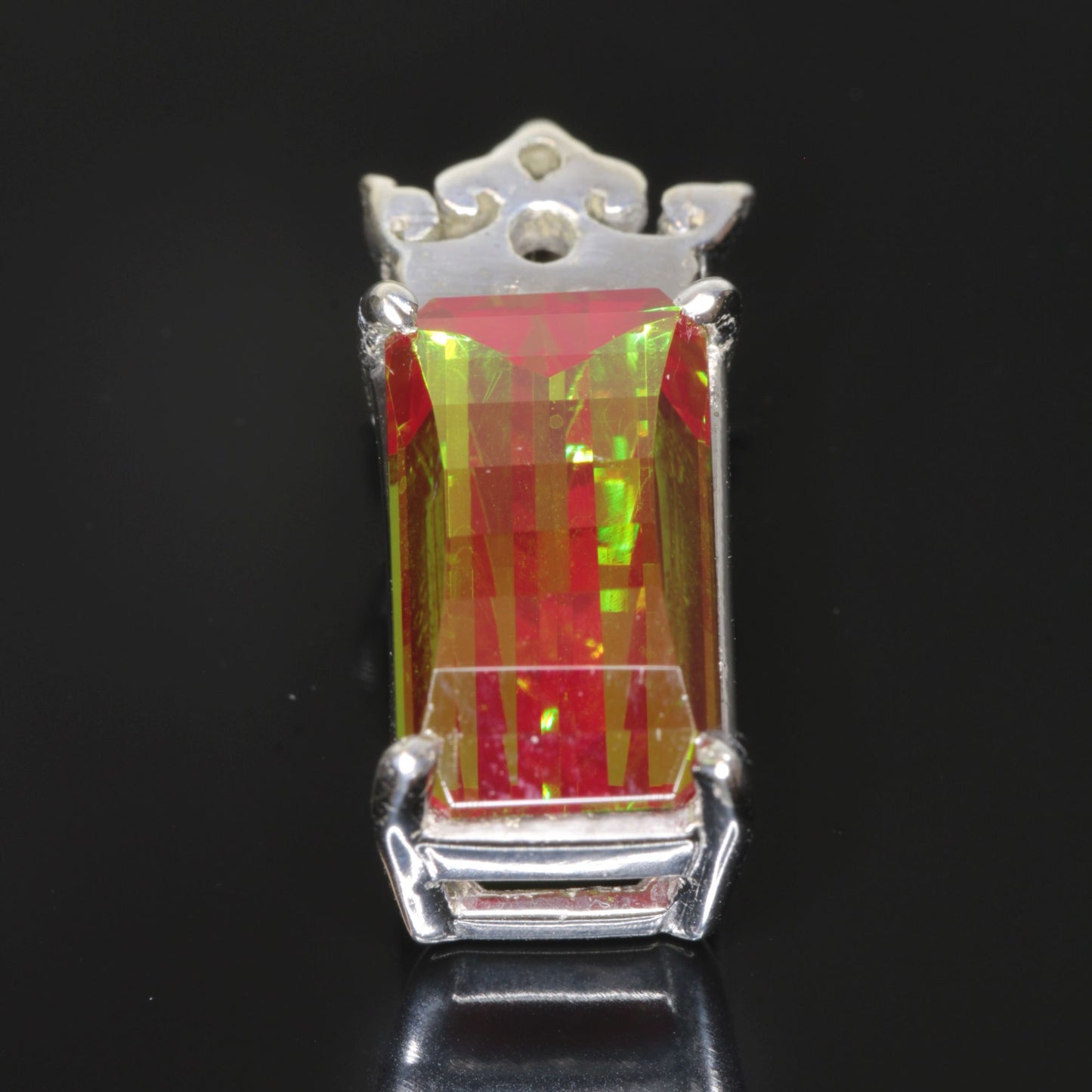 Faceted Christmas Garnet Crowned Pixel Pendant Pendant