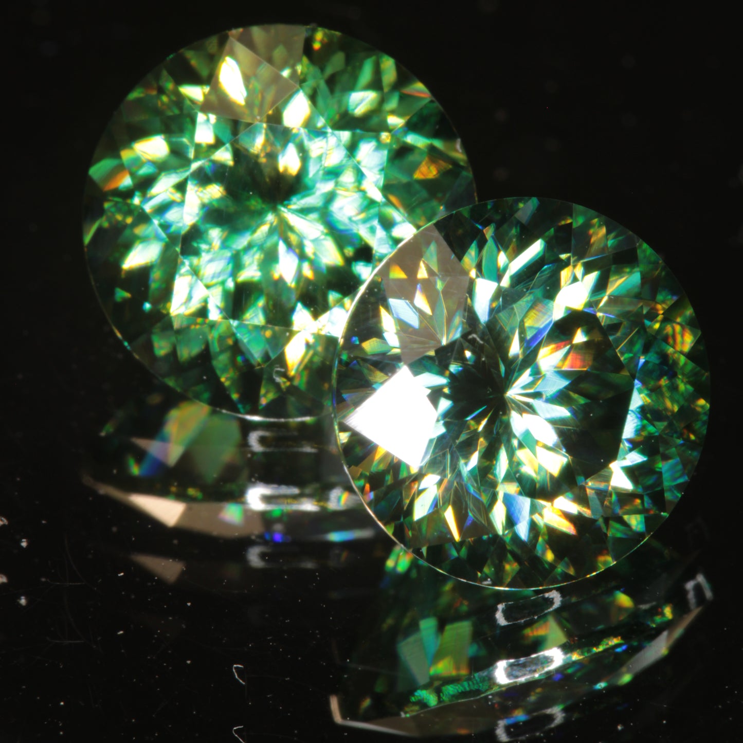 Dichroic Green Moissanite Gemstones