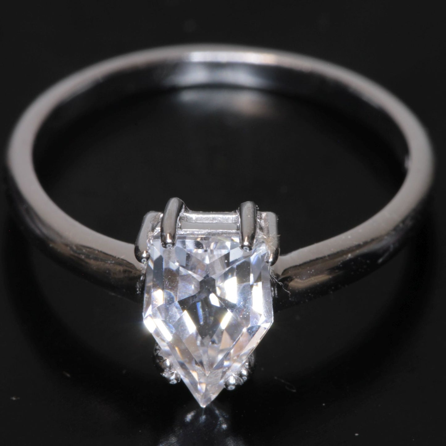 EOTS Cut F-35 Window Sapphire Rings in Sterling Silver (F35 Gem)