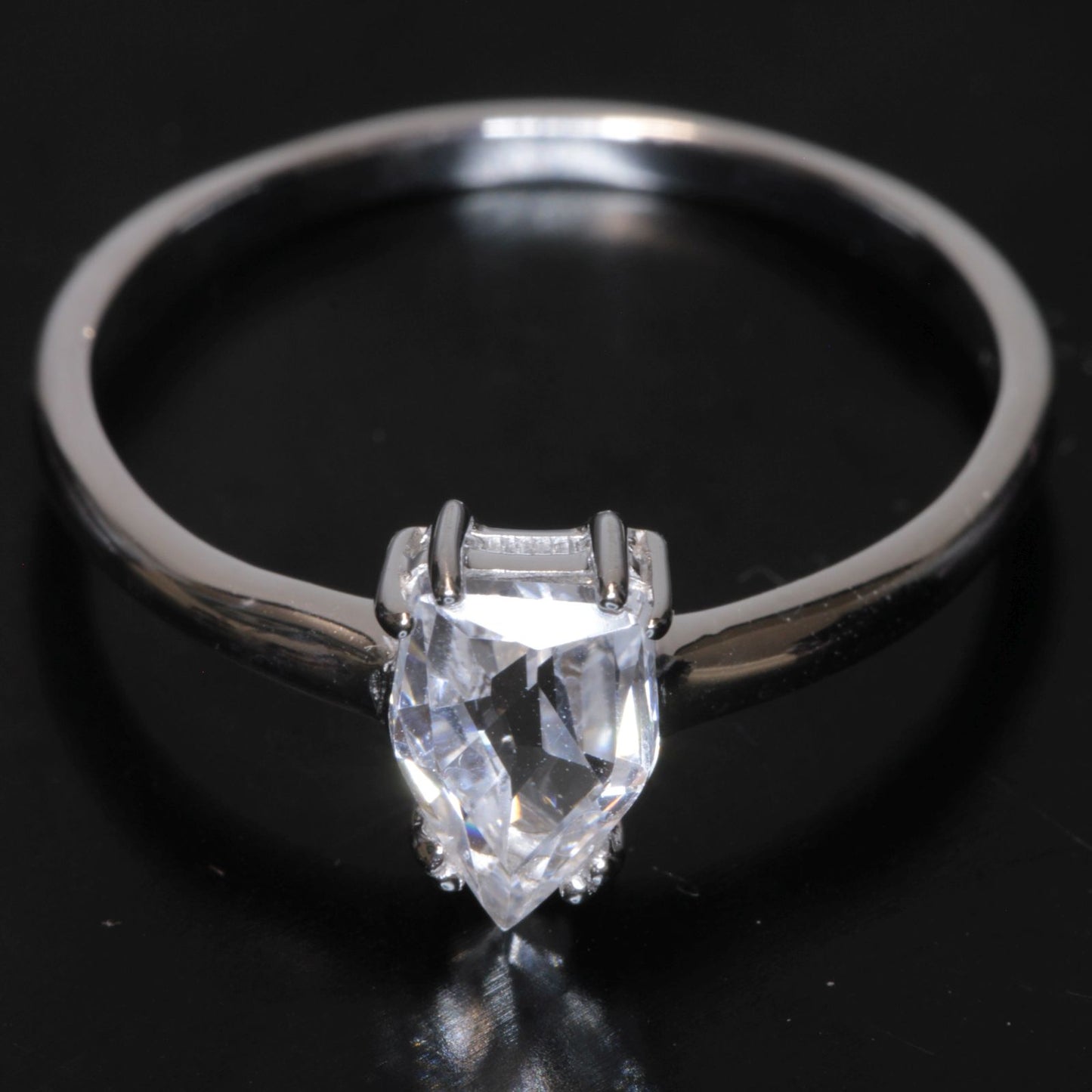 EOTS Cut F-35 Window Sapphire Rings in Sterling Silver (F35 Gem)