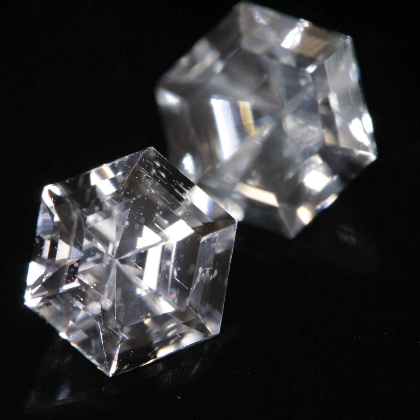 F35 Window Sapphire Faceted Hexagon Gemstone