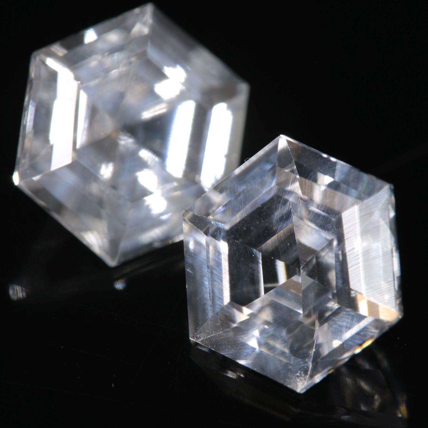 F35 Window Sapphire Faceted Hexagon Gemstone