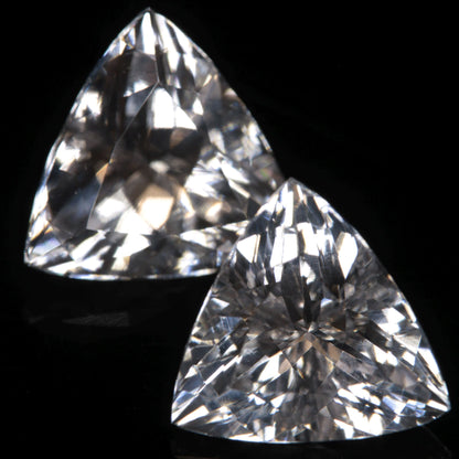 F-35 Window Sapphire Trillion Gem