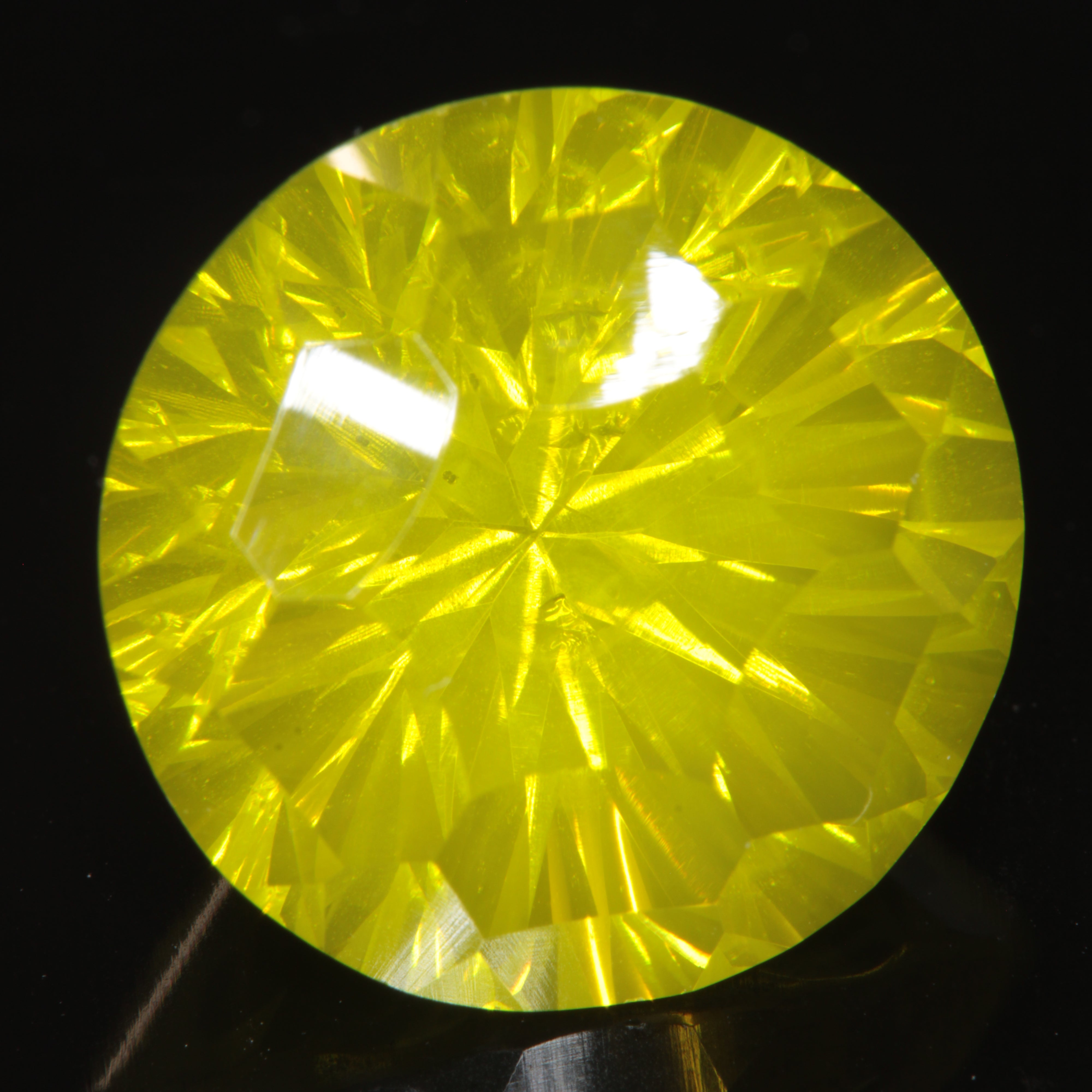 Zombie Garnet, Yellow Green Laser Garnet Faceted Stones, Ce+?? YAG