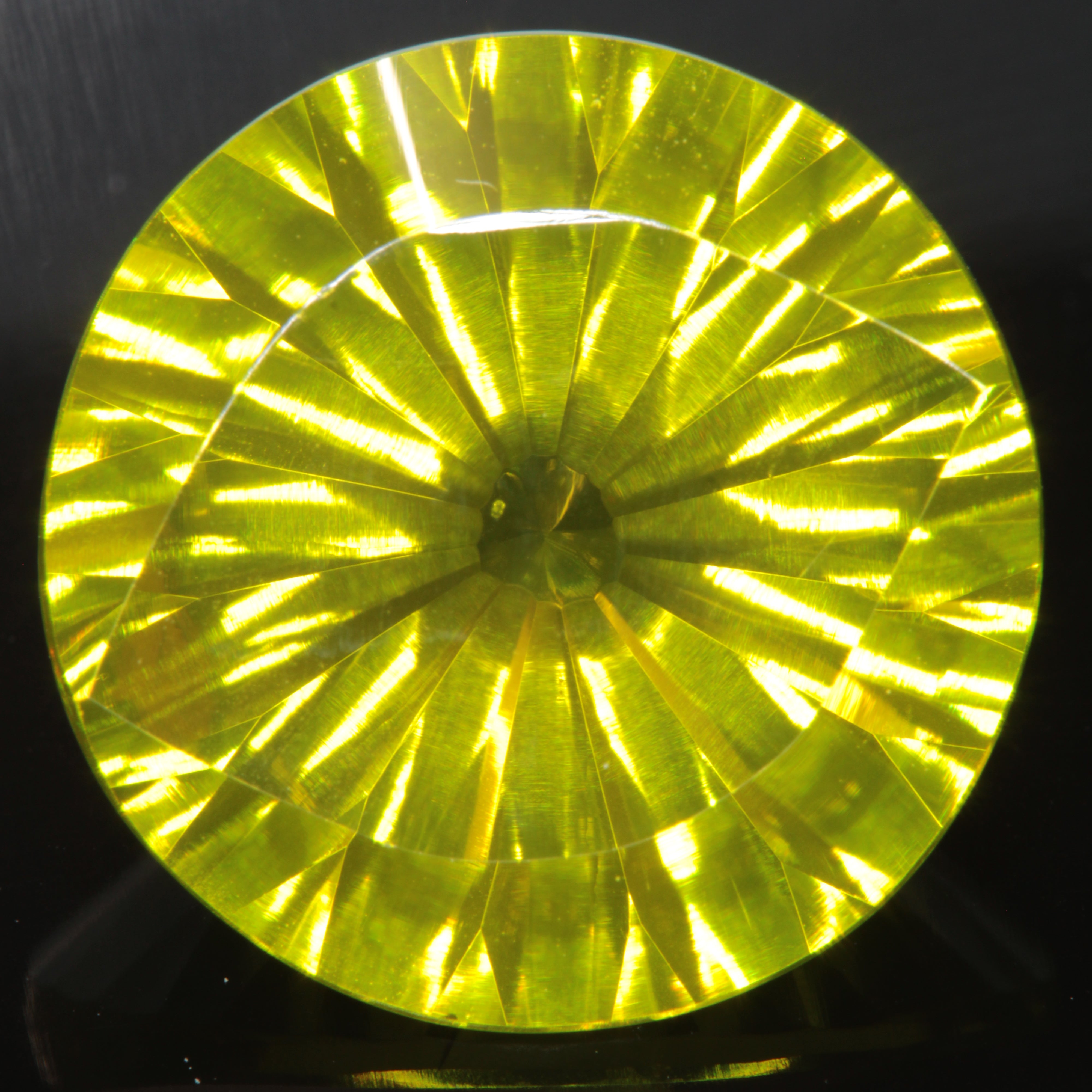 Zombie Garnet, Yellow Green Laser Garnet Faceted Stones, Ce+?? YAG