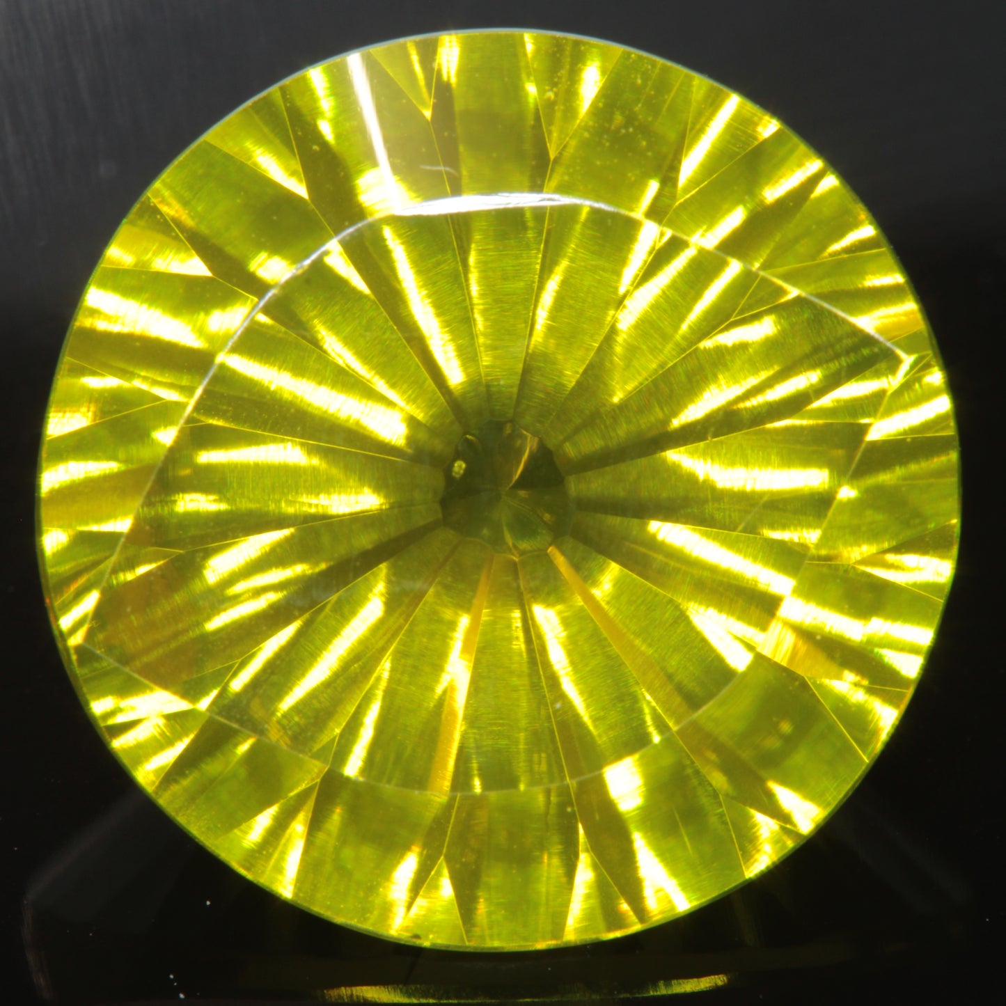Zombie Garnet, Yellow Green Laser Garnet Faceted Stones, Ce+?? YAG
