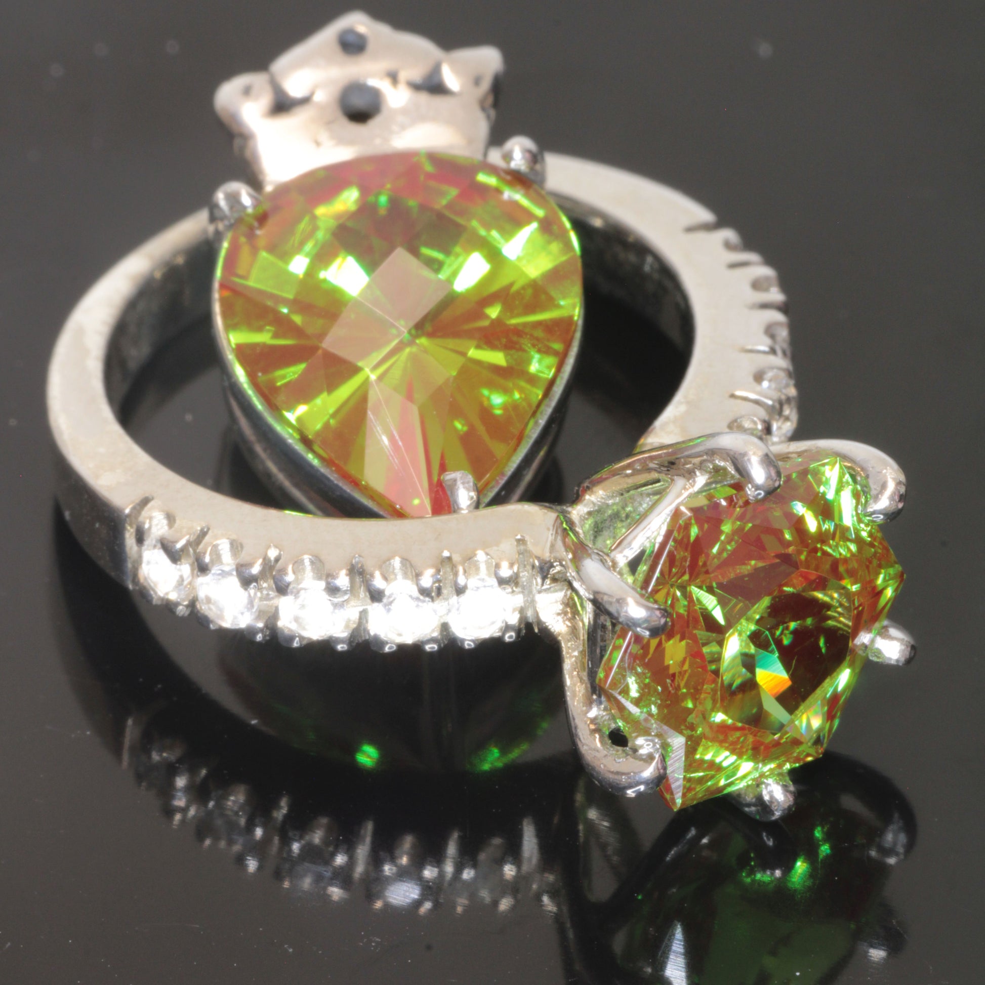 faceted Christmas Garnet Jewelry, Cr3+ YAG Gemstones in Sterling Silver