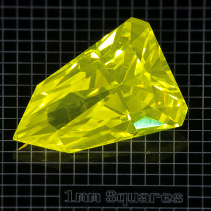 Faceted GAGG Point gemstone