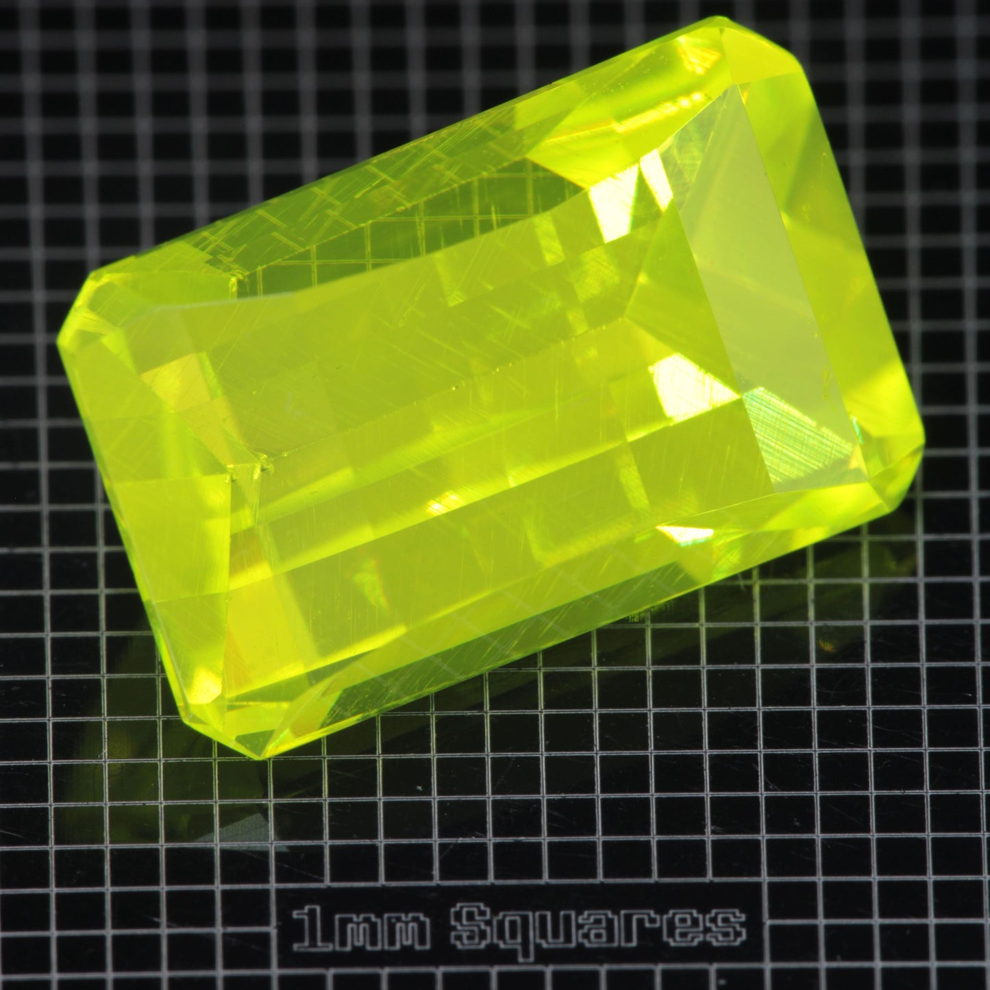 Faceted GAGG:Ce Pixel gemstone