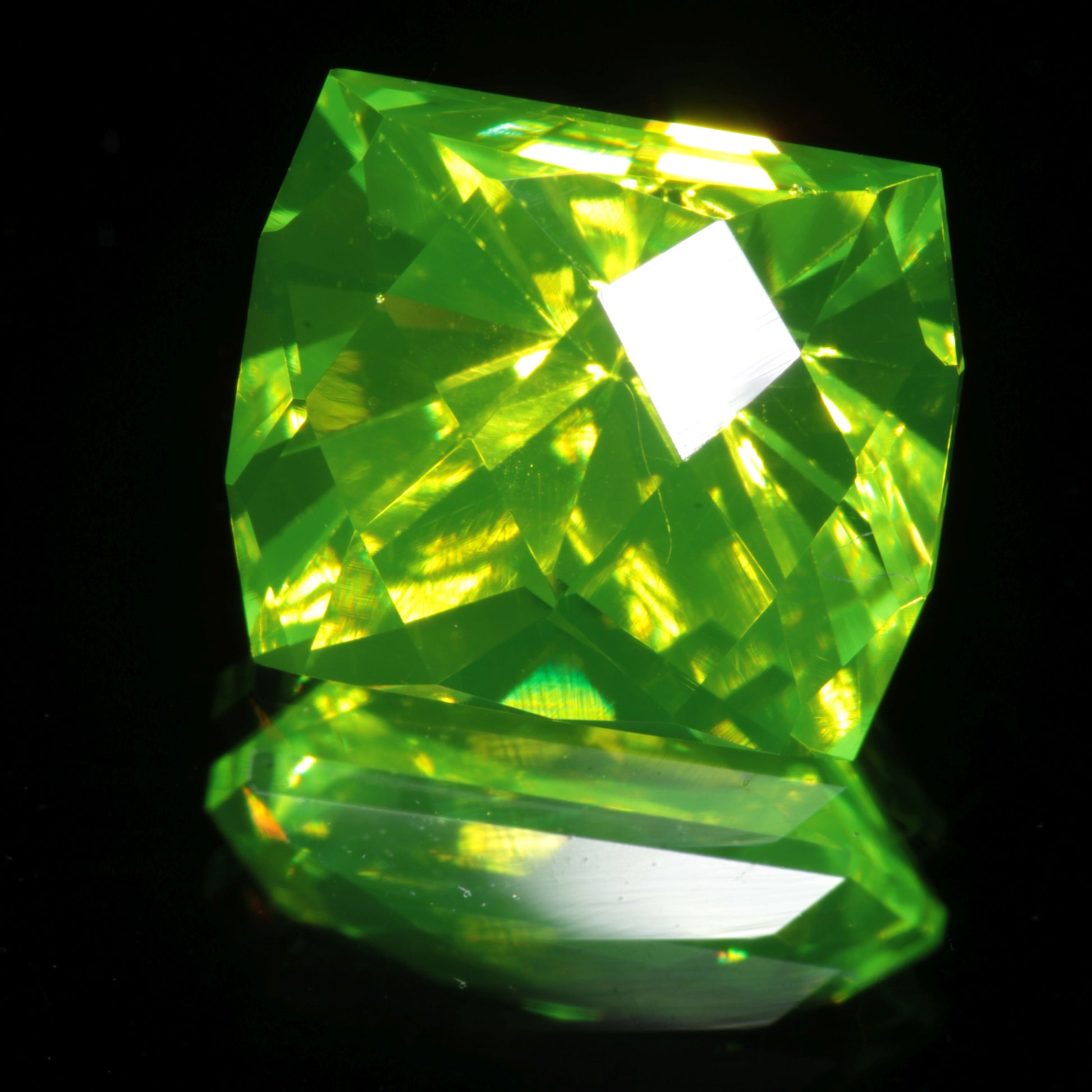 Faceted Neon Green Lumogarnet Luag Gem