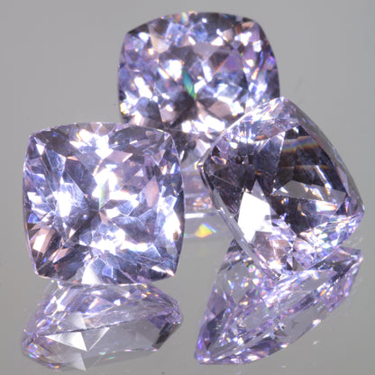 Pure Nd:YAG Calibrated Gems, Violet Laser Garnet Loose Stones