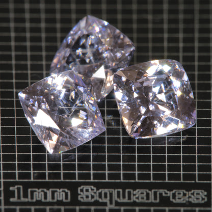 Pure Nd:YAG Calibrated Gems, Violet Laser Garnet Loose Stones