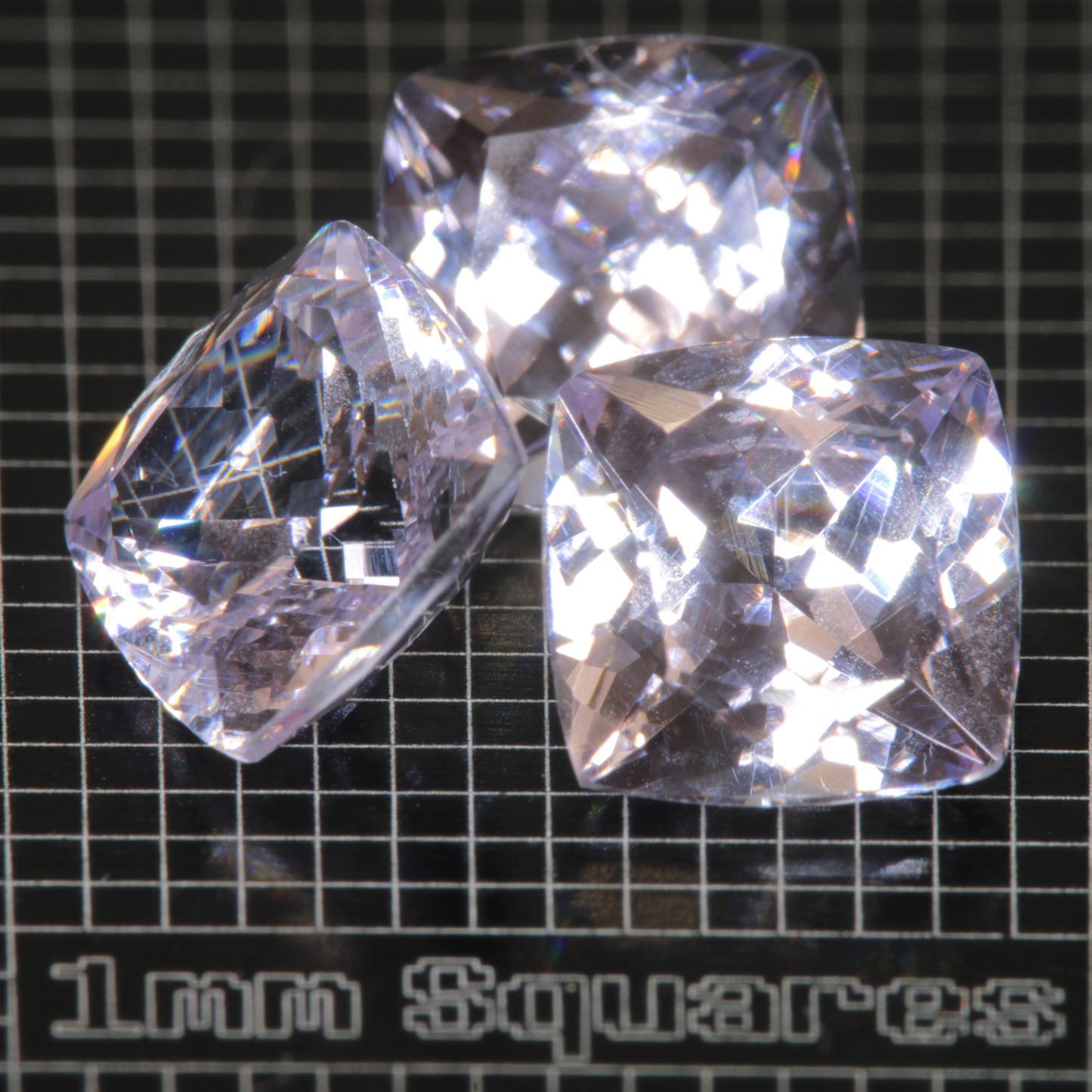 Pure Nd:YAG Calibrated Gems, Violet Laser Garnet Loose Stones