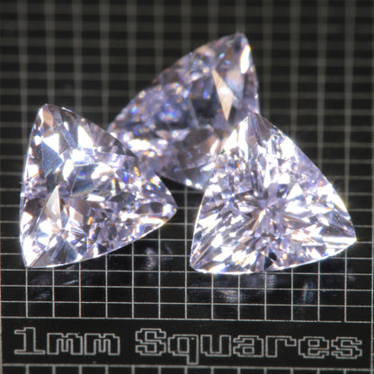 Pure Nd:YAG Calibrated Gems, Violet Laser Garnet Loose Stones