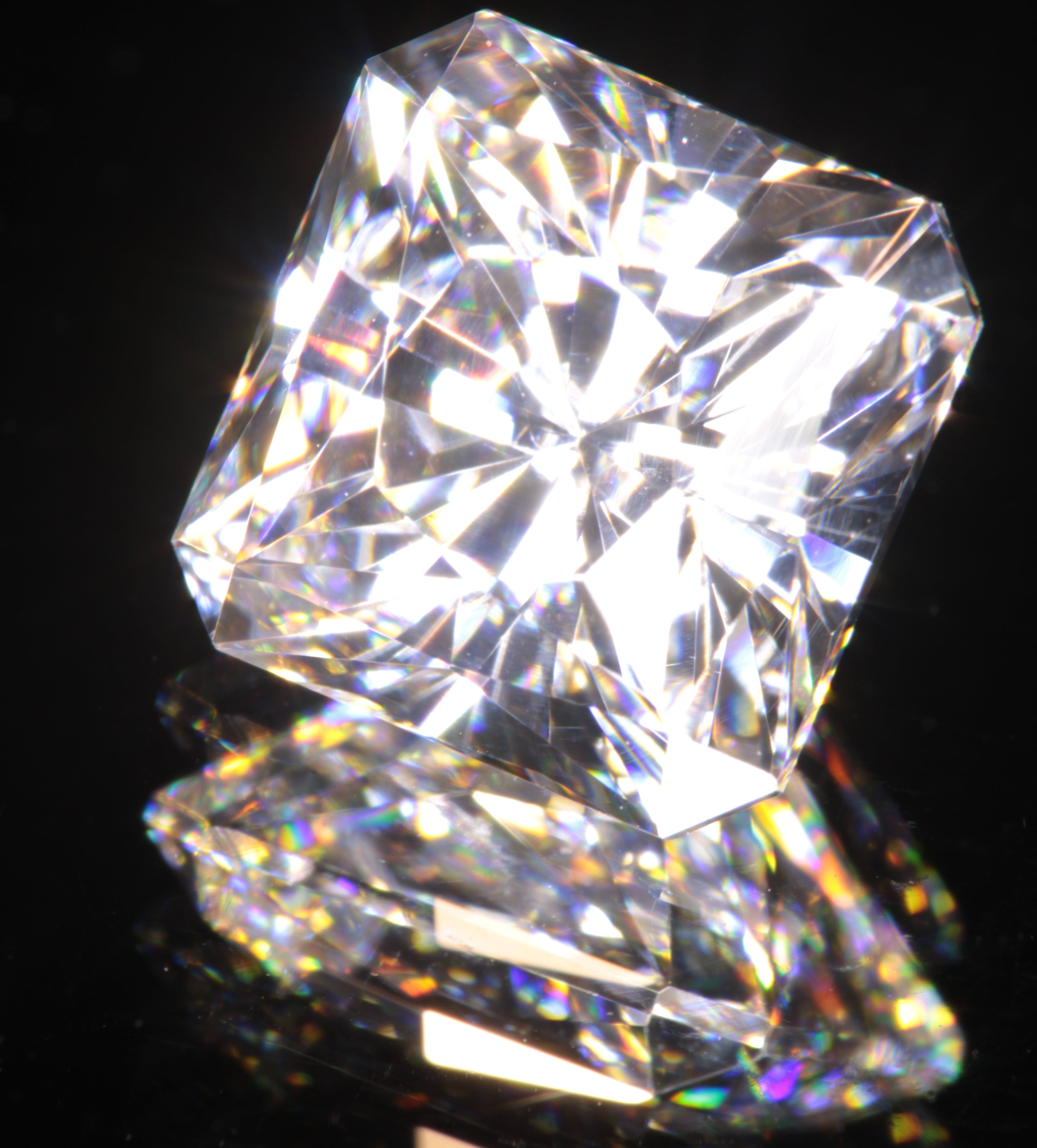 TGG Lab Garnets, Rare Lab Garnet from High Tech Lasers