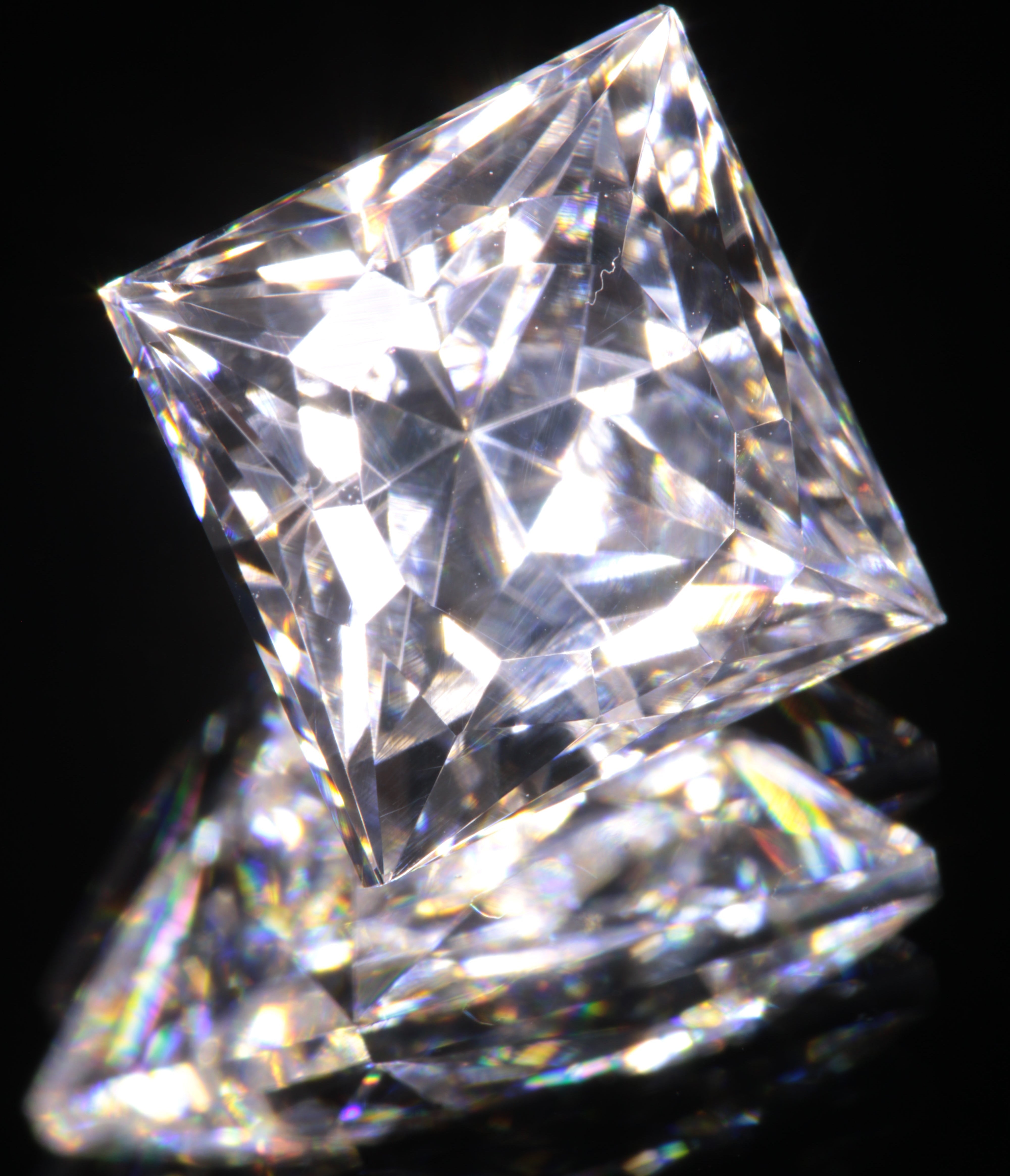 TGG Lab Garnets, Rare Lab Garnet from High Tech Lasers