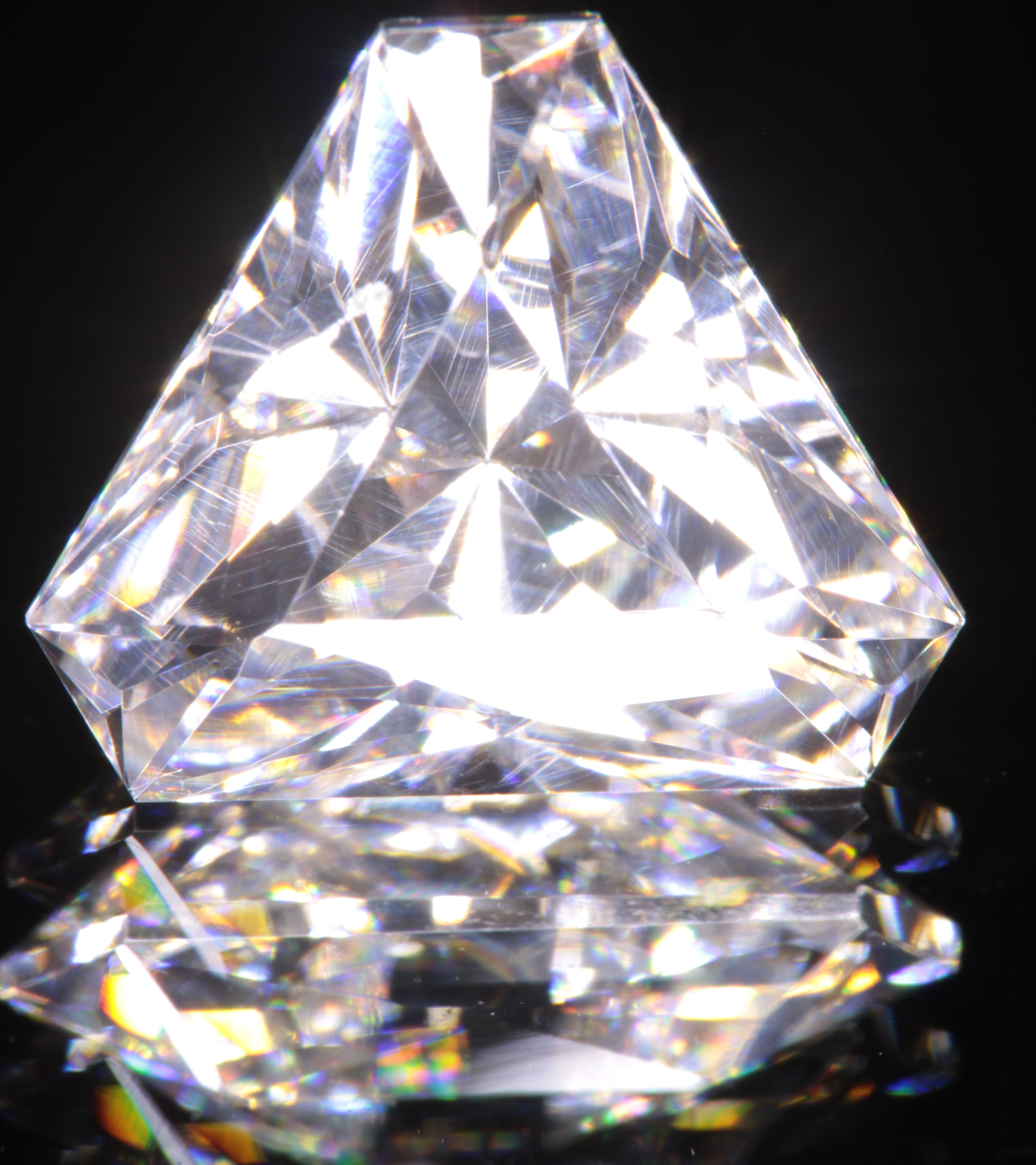 TGG Lab Garnets, Rare Lab Garnet from High Tech Lasers